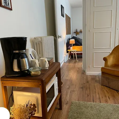 - Cherry Plum Bed and breakfast Coulommiers